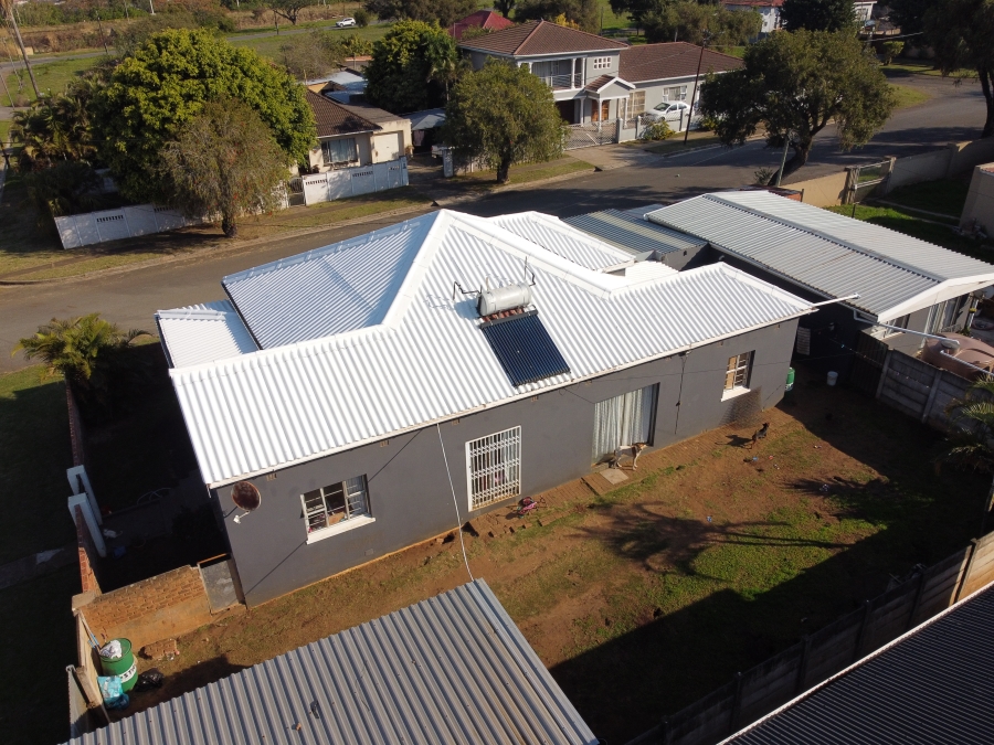 4 Bedroom Property for Sale in Highgate Eastern Cape